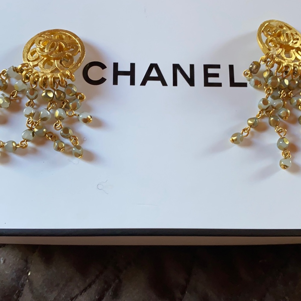 CHANEL (Authentic, Vintage)